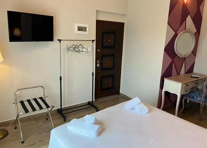 Theokleia_guest House 3*